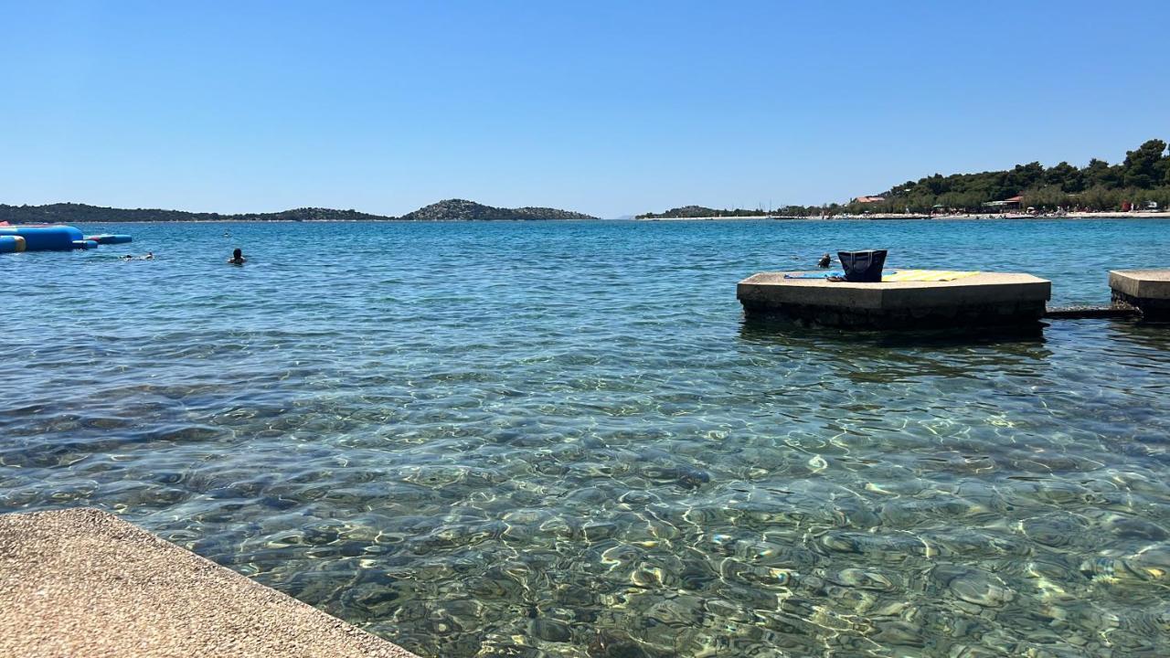 Rooms & Apartments Blue Beach Vodice Buitenkant foto