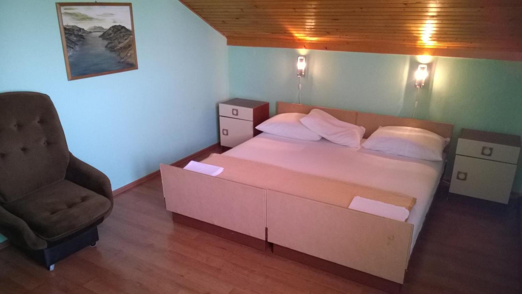 Rooms & Apartments Blue Beach Vodice Buitenkant foto